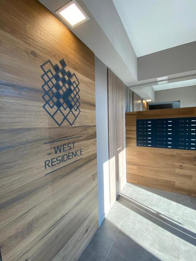 Apartament Cu 2 Camere オラデア エクステリア 写真